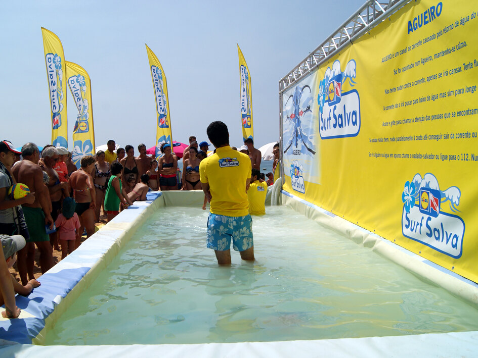 Simulador de agueiros Surf Salva desenvolvido pela Outsport numa praia portuguesa